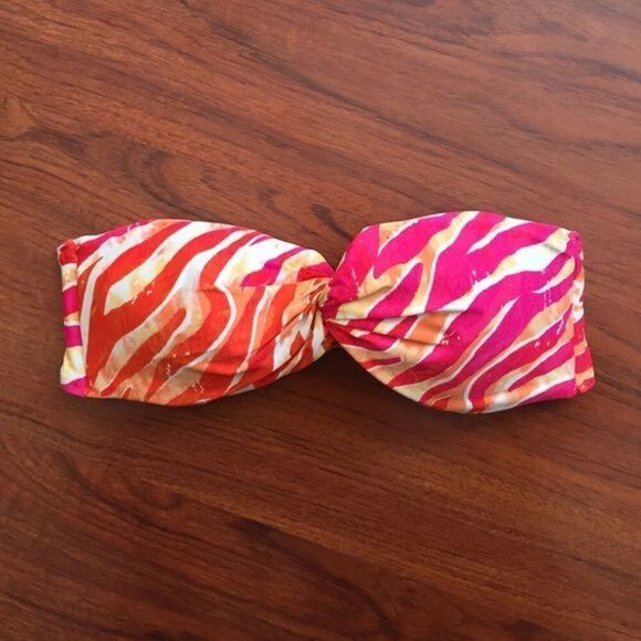 Beautiful Summer Hawaiian Style Swim Bra - Picture 1 of 4